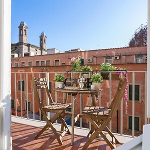 Townhouse By The Spanish Steps Roma