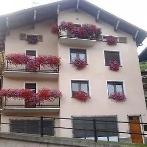 Casa Debora Appartamento Isolaccia